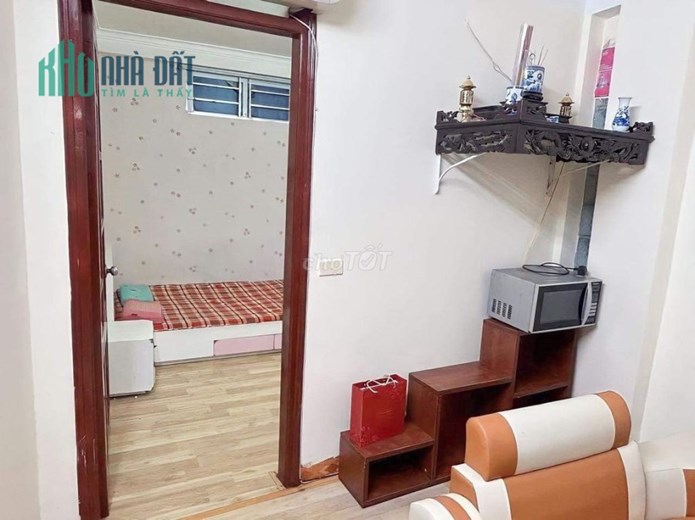 Chính chủ bán gấp căn hộ chung cư mini 2 PN ở đường Giải Phóng, Hoàng Mai 54m2 giá nhỉnh 1 tỉ