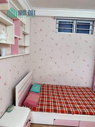 Chính chủ bán gấp căn hộ chung cư mini 2 PN ở đường Giải Phóng, Hoàng Mai 54m2 giá nhỉnh 1 tỉ