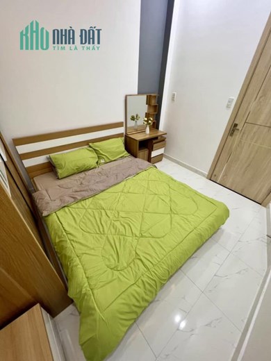 Nhà 2 tầng Trần Cao Vân sát Lê Độ kiệt thẳng thông gần đường