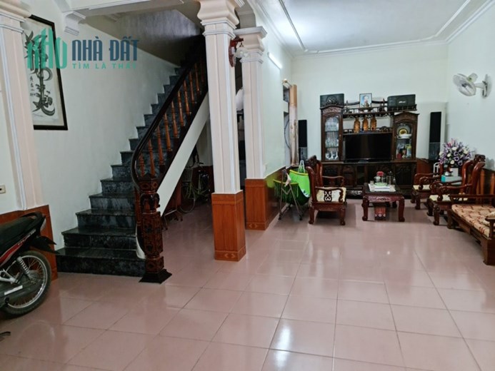 Bán nhà 2 tầng phường Ba Đình trung tâm thành phố thanh Hóa