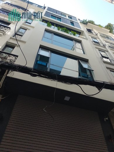 Nhà phân lô vip phố Nguyên Hồng quận Đống Đa 49m2 MT5m nhà đẹp gara phân lô vỉa hè