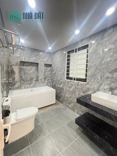 Bán Nhà Cuối Đường Trịnh Văn Bô, Cách Mỹ Đình 3km 35m2 Lô Góc 4 tầng giá 2.x Tỷ