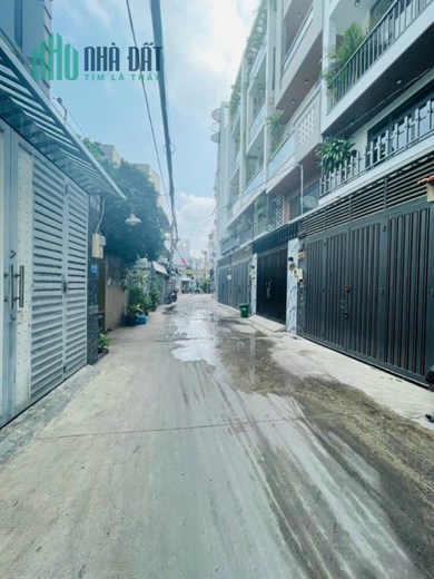 Bán nhà ngay hẻm 440 thống nhất P16
-- Diện tích : Ngang 4.20m dài gần 13m cn 54m2
-- Hiện trạng