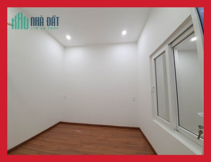 Cần bán nhà MT gần Văn Tiến Dũng. Phường Hòa Xuân. Quận Cẩm Lệ. Gần công viên. chỉ 3,45 tỷ