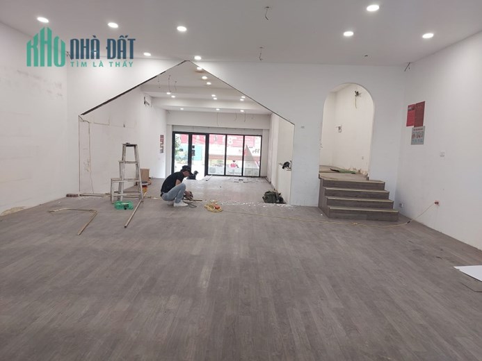 Cho Thuê mặt bằng Kinh doanh Nguyễn Hòang Tôn 190m2, mt6m, 35 triệu/tháng.