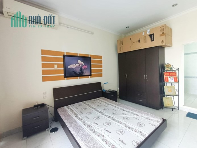 Hàng Hiếm, Góc 2 Mặt tiền đường Văn Cao, DT: 7.6x18m, 4 Tầng, mặt bằng thuê 40tr, 29.9 tỷ