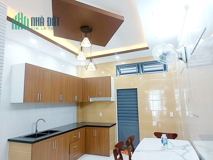 Nhà Tân Phú, P T.S Nhì, 4x12x2T, Hẻm An Ninh, Nhà Đẹp, Chỉ 4 Tỷ 900 Tr