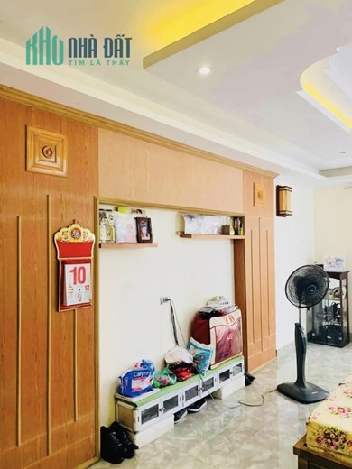 Phân Lô Đầm Trấu 8 Tầng Thang máy Hai mặt đường giá 11.5 Tỷ