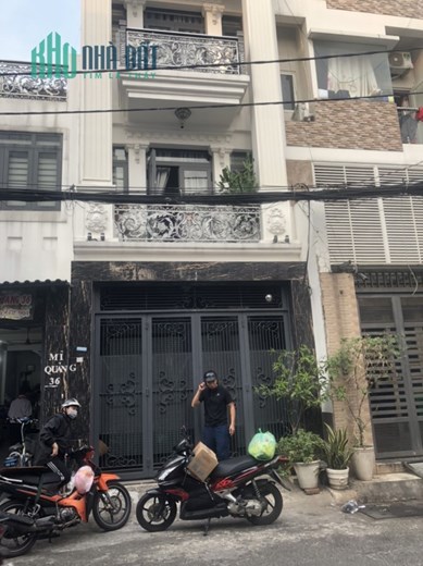 Cho thuê mặt bằng tầng trệt khu vực đông học sinh - sinh viên- văn phòng quận Tân Bình