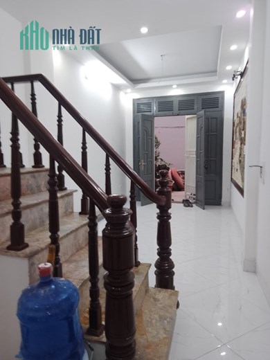 Nhà Minh Khai, Hai Bà Trưng Lô góc 50m*5 Tầng giá 4.5 Tỷ