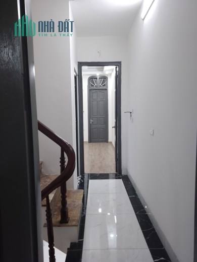 Nhà Minh Khai, Hai Bà Trưng Lô góc 50m*5 Tầng giá 4.5 Tỷ