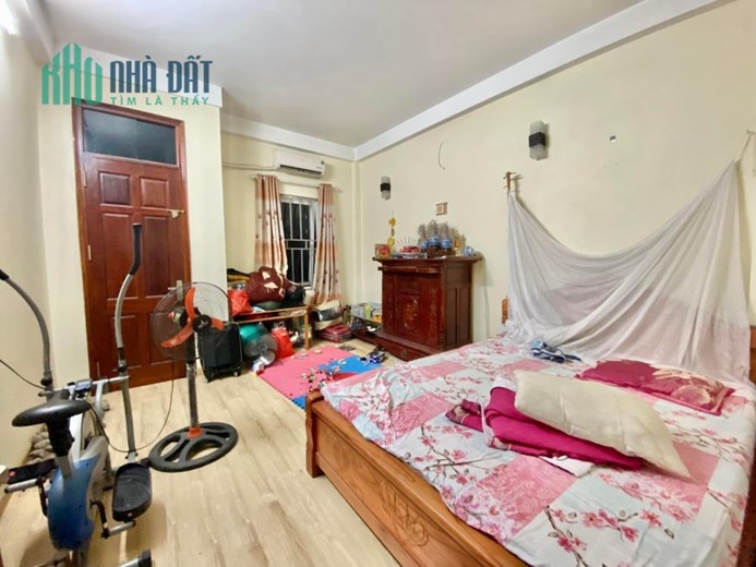Bán nhà nam dư, Hoàng Mai 50m*5 tầng giá 4.2 Tỷ