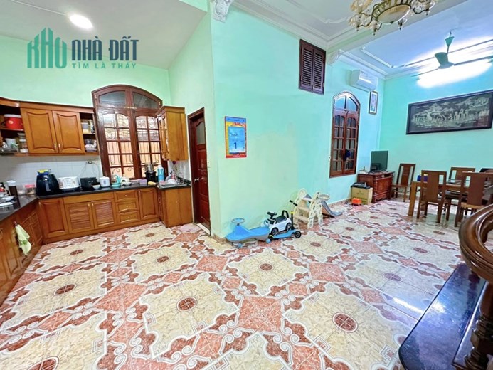 Vạn Phúc H.Đông PHÂN LÔ VIP, Ô TÔ THÔNG, SÁT PHỐ LỚN 40m2 MT5m