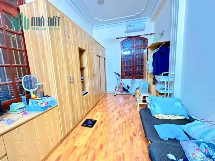 Vạn Phúc H.Đông PHÂN LÔ VIP, Ô TÔ THÔNG, SÁT PHỐ LỚN 40m2 MT5m
