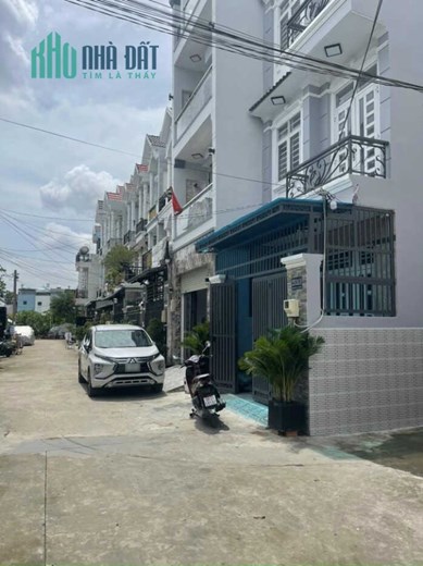 PHỐ LIỀN KỀ - ĐẸP HIỆN ĐẠI, 51m2, 3 tầng, 4.1m x 12.5m, Giá 5.1 Tỷ, full nội thất