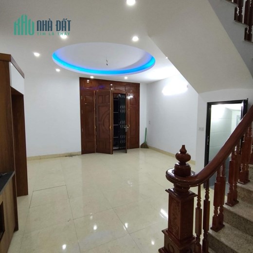(SỐC ) BÁN NHÀ ĐÌNH THÔN, KINH DOANH,  Ô TÔ, THANG MÁY, 3 THOÁNG, LÔ GÓC 5 TẦNG, DÂN XÂY GIÁ  NHỈNH