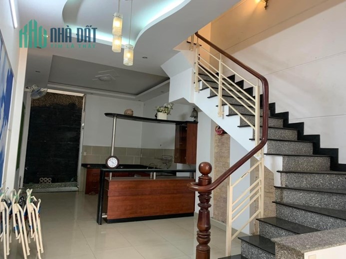 bán nhà mặt tiền đường số 8, bhha, đường nhựa 8m, 80m2 chỉ 8 tỷ thương lượng