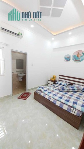 PHỐ LIỀN KỀ - MỚI HIỆN ĐẠI, 50m2, 3 tầng, Giá 5.2 Tỷ, Đẹp lung linh