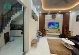 NHÀ ĐẸP Quang Trung Hà Đông, mặt phố-vỉa hè, 63m, mt4.6m, 4 tầng, kinh doanh cực tốt
