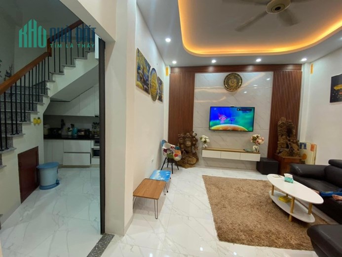 NHÀ ĐẸP Quang Trung Hà Đông, mặt phố-vỉa hè, 63m, mt4.6m, 4 tầng, kinh doanh cực tốt