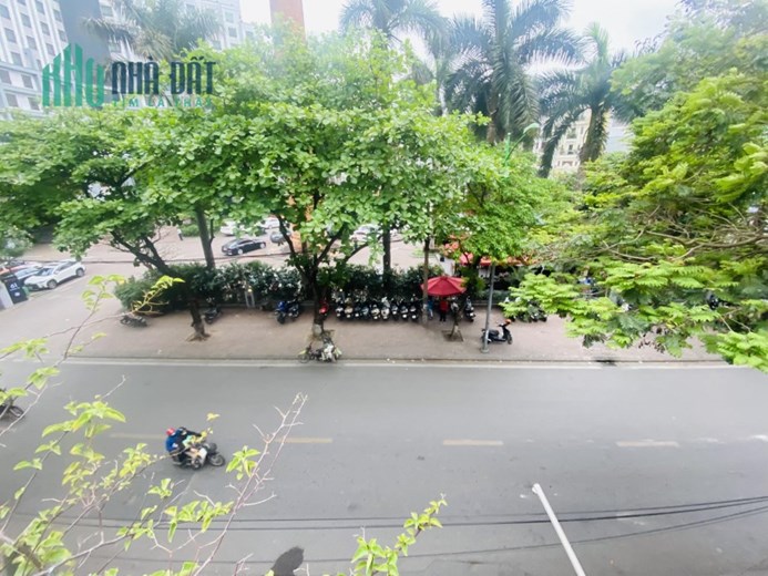 NHÀ MẶT PHỐ GIẢNG VÕ - VỈA HÈ TRÊN 3M - Ô TÔ KINH DOANH SIÊU ĐỈNH - SÁT NGÃ 5 CÁT LINH