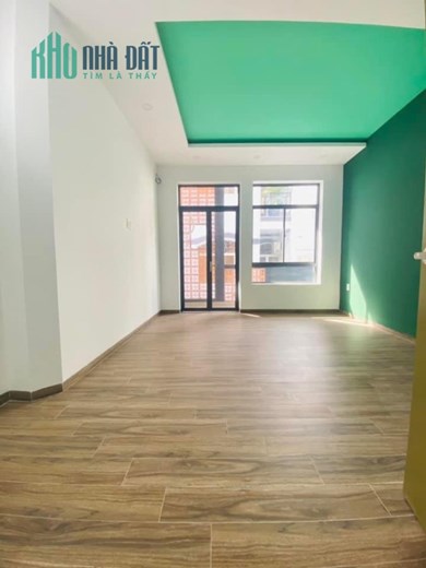 Nhà Mới  Gần Mặt Tiền Bà Hạt Ngang 4.3m-Nở Hậu 5Tầng Đúc Hẻm Thông