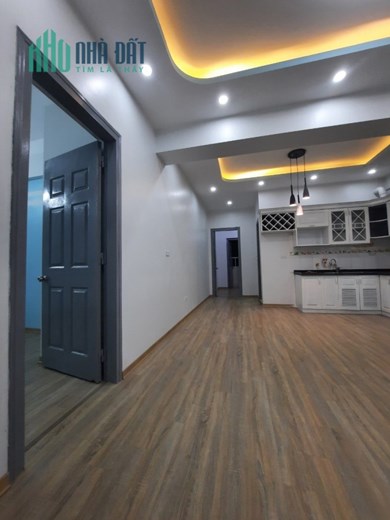 Căn hộ 58m 2 phòng ngủ sổ đỏ chính chủ, tòa trung tâm thương mại, siêu thị Đức Thành, khu đô thị Xa