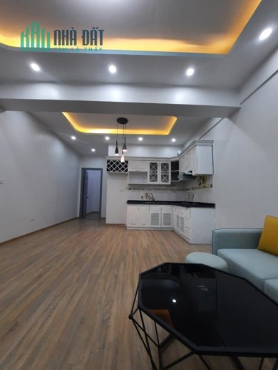 Căn hộ 58m 2 phòng ngủ sổ đỏ chính chủ, tòa trung tâm thương mại, siêu thị Đức Thành, khu đô thị Xa