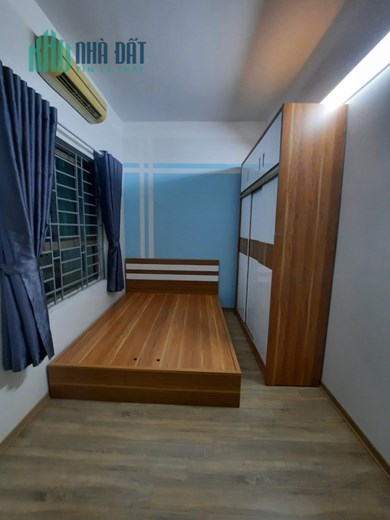 Căn hộ 58m 2 phòng ngủ sổ đỏ chính chủ, tòa trung tâm thương mại, siêu thị Đức Thành, khu đô thị Xa