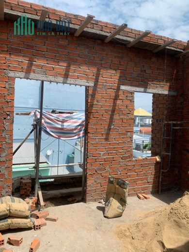 Bán nhà ngộp bank Nguyễn Biểu Vĩnh Hải Nha Trang gần chợ và biển 0985451850