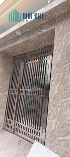 Chính chủ cho thuê phòng toà nhà mới xây đường Đức Diễn, phường Phúc Diễn, quận Bắc Từ Liêm, Hà Nội