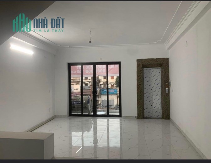 Chinh chủ sở hữu toà nhà cho thuê làm văn phòng công ty, nhà trẻ tư thục, trung tâm anh ngữ, phòng