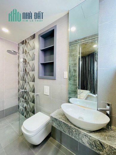 Căn Góc 2 MT Xe Tải -  Hoàng Văn Thụ , P8 , Quận Phú Nhuận .