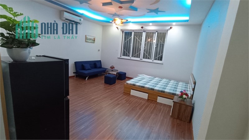 Phòng CHDV Lê Văn Lương, full nội thất, cửa sổ, bancol.