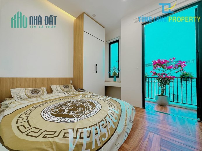 Siêu phẩm 4 tầng Kiệt 3m5 Tiểu La, Hòa Cường Bắc ôtô tải chạy tới nhà thoáng má