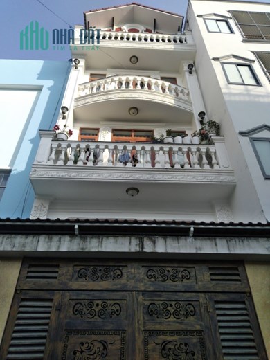 Chính chủ bán nhà HXH quay đầu, xe tải vào thoải mái, Dương Quảng Hàm, P5, 5x12m, 3 tầng.