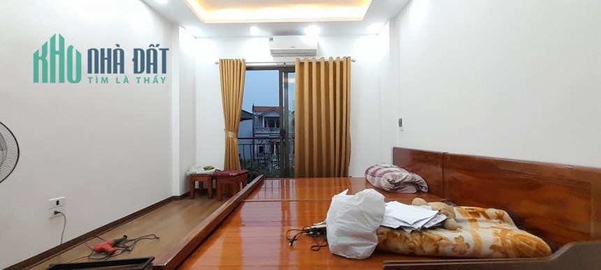 Bán nhà 75m2 phố Yên Hoa, Tây Hồ 20m Ô tô tránh View Hồ Tây 6.6 Tỷ