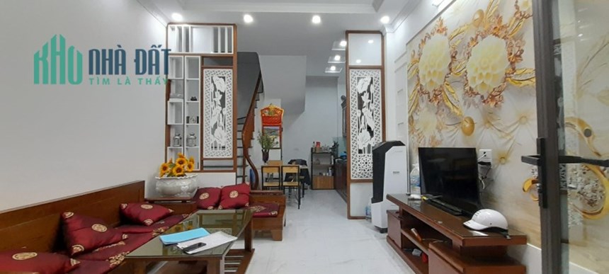 Bán nhà 71m2 phố Yên Hoa, Tây Hồ 20m Ô tô tránh View Hồ Tây 6.4 Tỷ