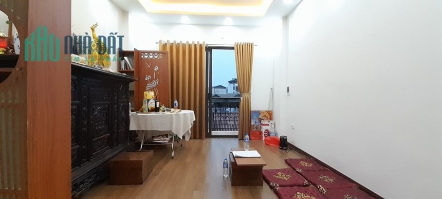 Bán nhà 73m2 phố Yên Hoa, Tây Hồ 20m Ô tô tránh View Hồ Tây 6.5 Tỷ