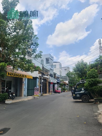 Bán nhà hẻm xe hơi 60m2 4 tầng Phường 9 Gò vấp chỉ nhỉnh 7 Tỏi.