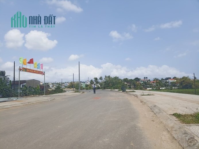 Ko thể rẻ hơn 16tr/m2 lô góc kiệt ôtô 100m2 tặng 1 căn nhà với 3 phòng trọ