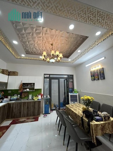 PHỐ LIỀN KỀ - MỚI HIỆN ĐẠI, KDC Green Riverside, 80m2, 4 tầng, Giá 8.5 Tỷ, full nội thất