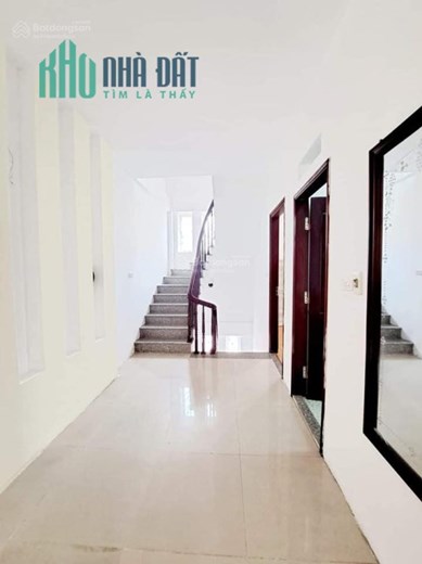 Bán nhà Phan Đình Giót, Hà Đông, phân lô, ô tô đỗ cửa, ngõ rthông an sinh đỉnh 60m giá nhỉnh 6 tỷ.