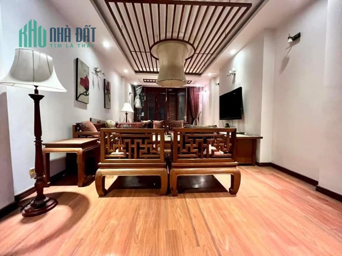 BÁN NHÀ NHÀ ĐẸP 5 TẦNG HỒ GIÁM - ĐỐNG ĐA - SAU NHÀ VIEW HỒ - KO TÌM RA CĂN THỨ 2 - TẶNG FULL NỘI