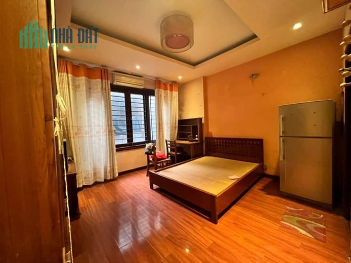 BÁN NHÀ NHÀ ĐẸP 5 TẦNG HỒ GIÁM - ĐỐNG ĐA - SAU NHÀ VIEW HỒ - KO TÌM RA CĂN THỨ 2 - TẶNG FULL NỘI