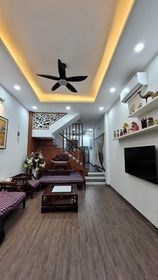 5 TỶ Ở NGAY NHÀ ĐẸP LÊ QUANG ĐẠO 52m2 x 6T, 4 BÁNH ĐỖ CỬA.