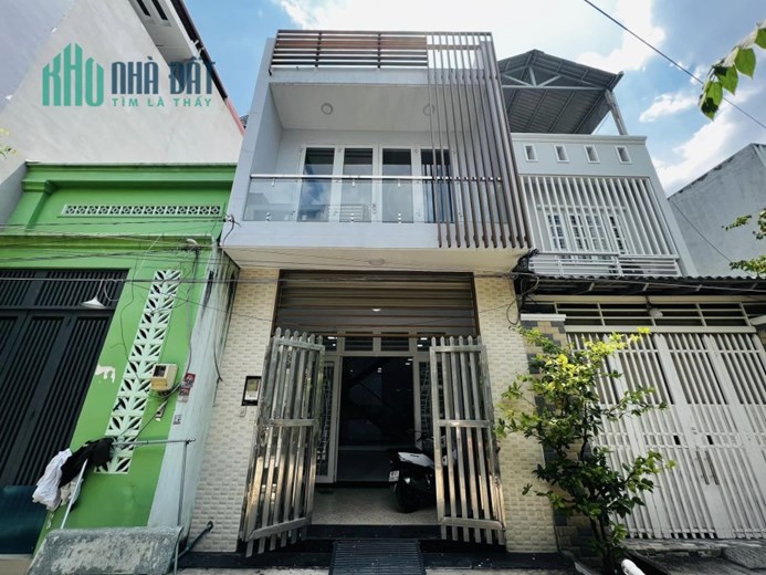NHÀ NGỘP BANK HẺM 6M ĐƯỜNG NGUYỄN OANH- CẦN BÁN GẤP CHỈ 5.9 TỶ - 70M2 - 4.5X15M - 3 TẦNG.