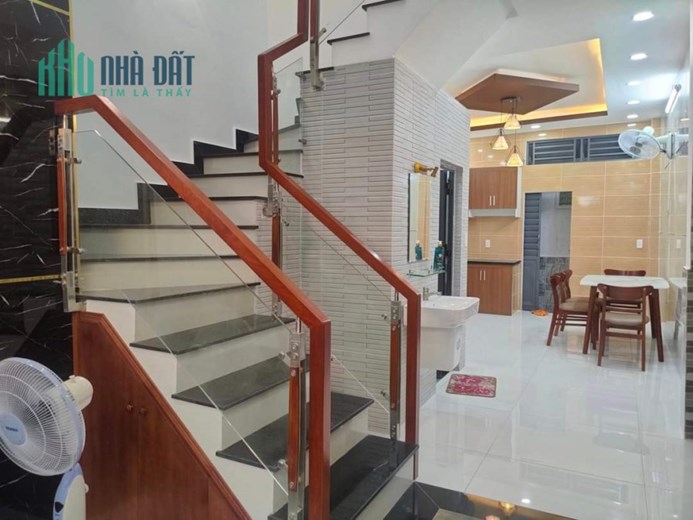 KHÔNG MUA NHÀ NÀY THÌ MUA NHÀ NÀO 3.2 TỶ CÒN TL