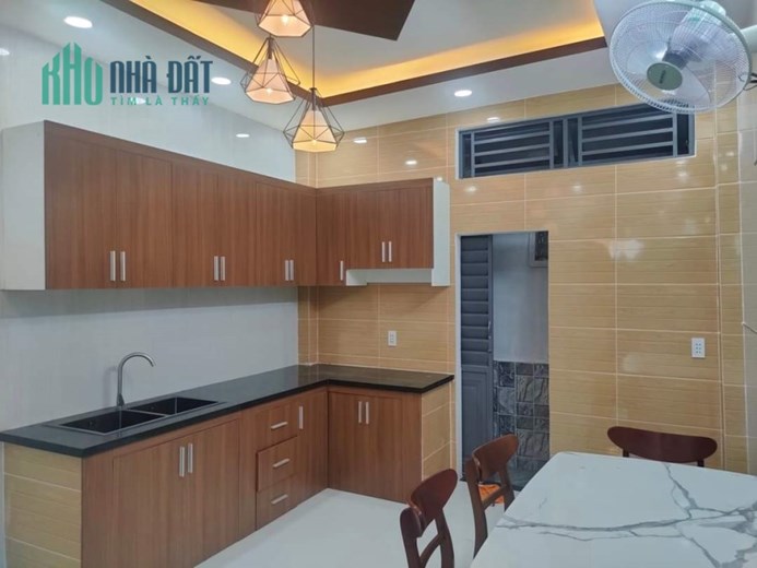 KHÔNG MUA NHÀ NÀY THÌ MUA NHÀ NÀO 3.2 TỶ CÒN TL