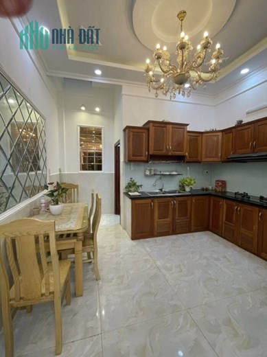 PHỐ LIỀN KỀ - MỚI HIỆN ĐẠI, 50m2, 3 tầng, Giá 5.5 Tỷ, full nội thất cao cấp